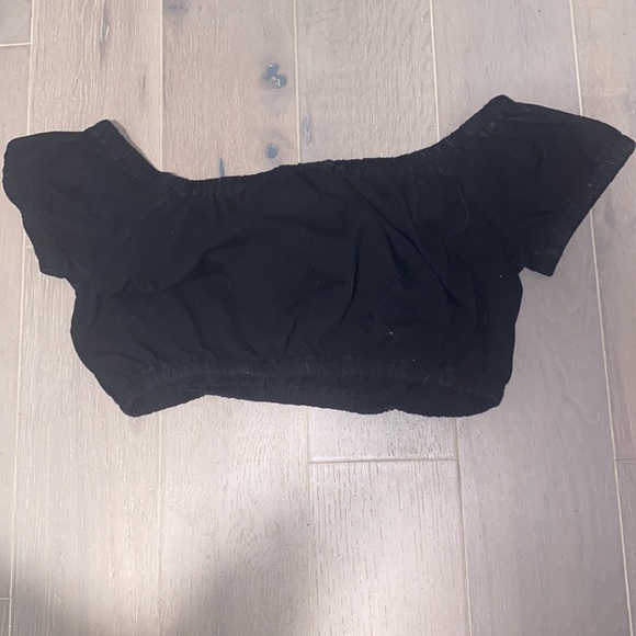 Puffy cropped top - Picture 2 of 5